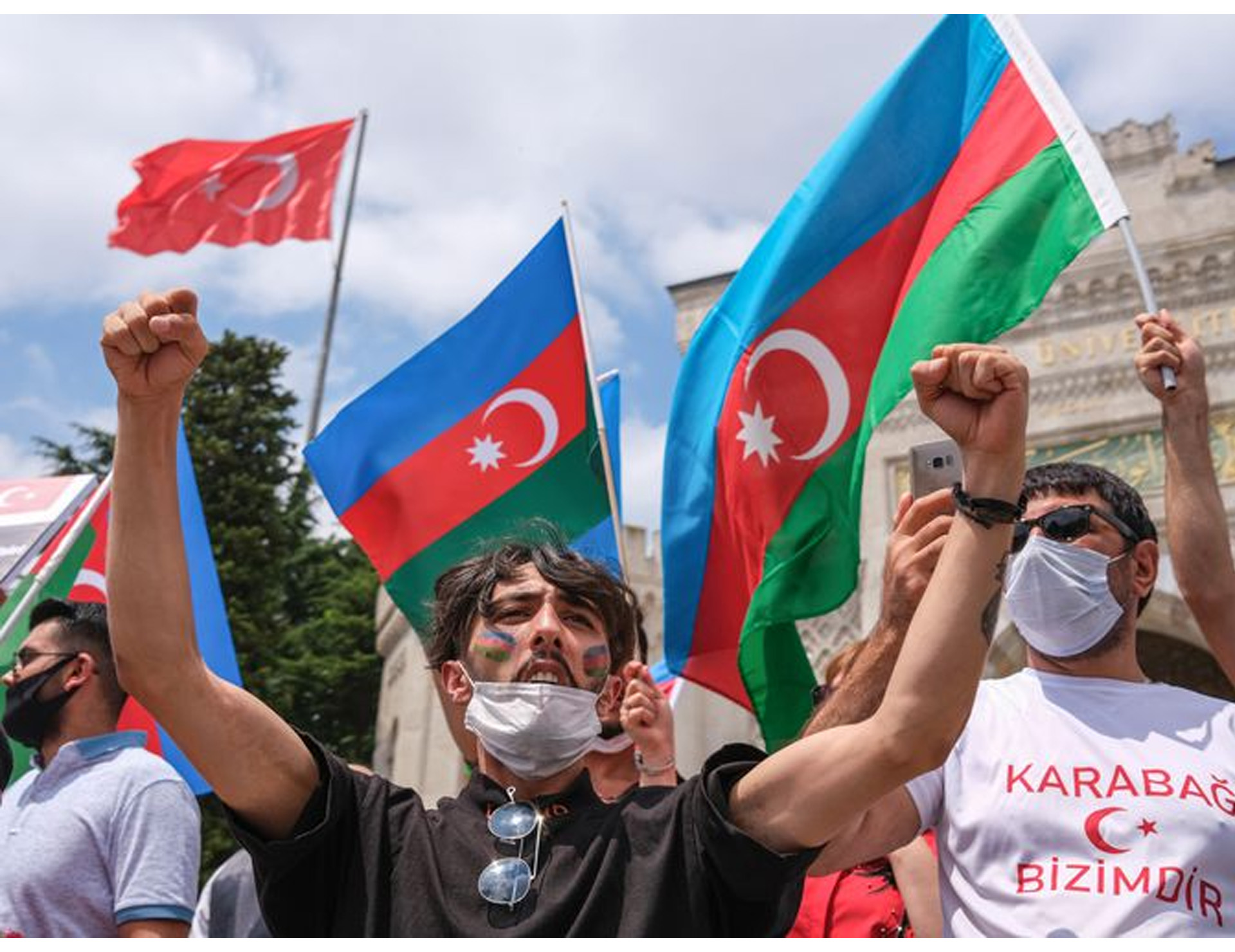 İnsanlar ölməyə hazırdır: Azərbaycan Ermənistan konflikti yerli əhalinin gözündən
