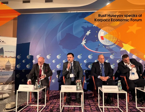 Rusif Huseyov speaks at Karpacz Economic Forum