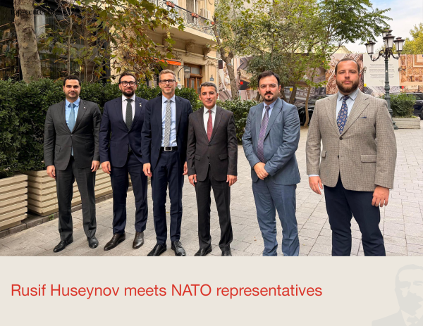 Rusif Hüseynov NATO nümayəndələri ilə görüşüb