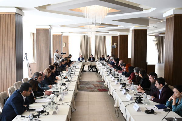 Rusif Hüseynov və Murad Muradov “Sülh Körpüsü” Təşəbbüsünün görüşündə iştirak ediblər